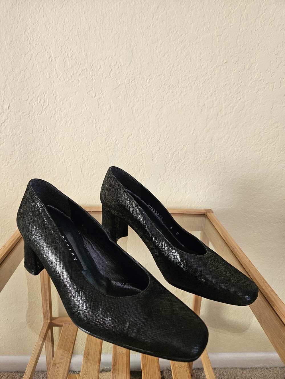 Stuart Weitzman vintage metallic black square toe Shoe Size 5.5